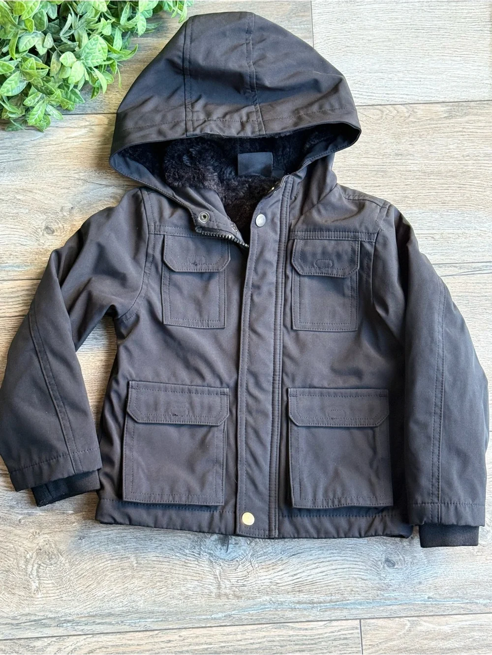 Children's Hooded Puffer Coat in Black